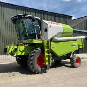Claas Avero 240 APS Combine Harvester